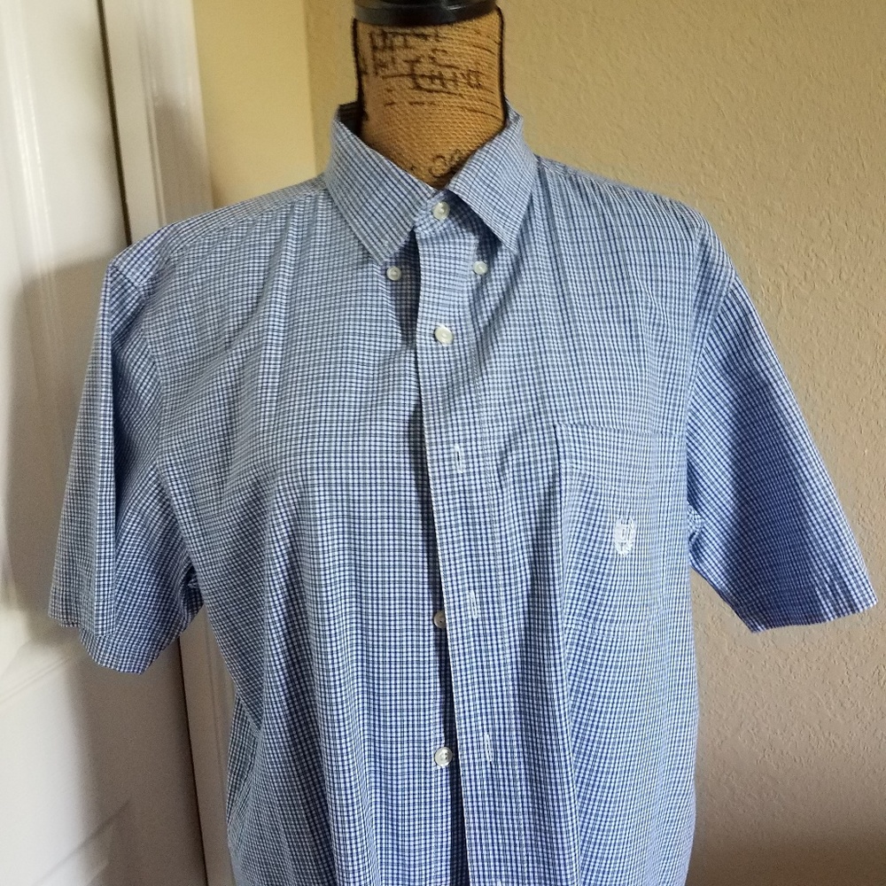 Button collar short sleeve